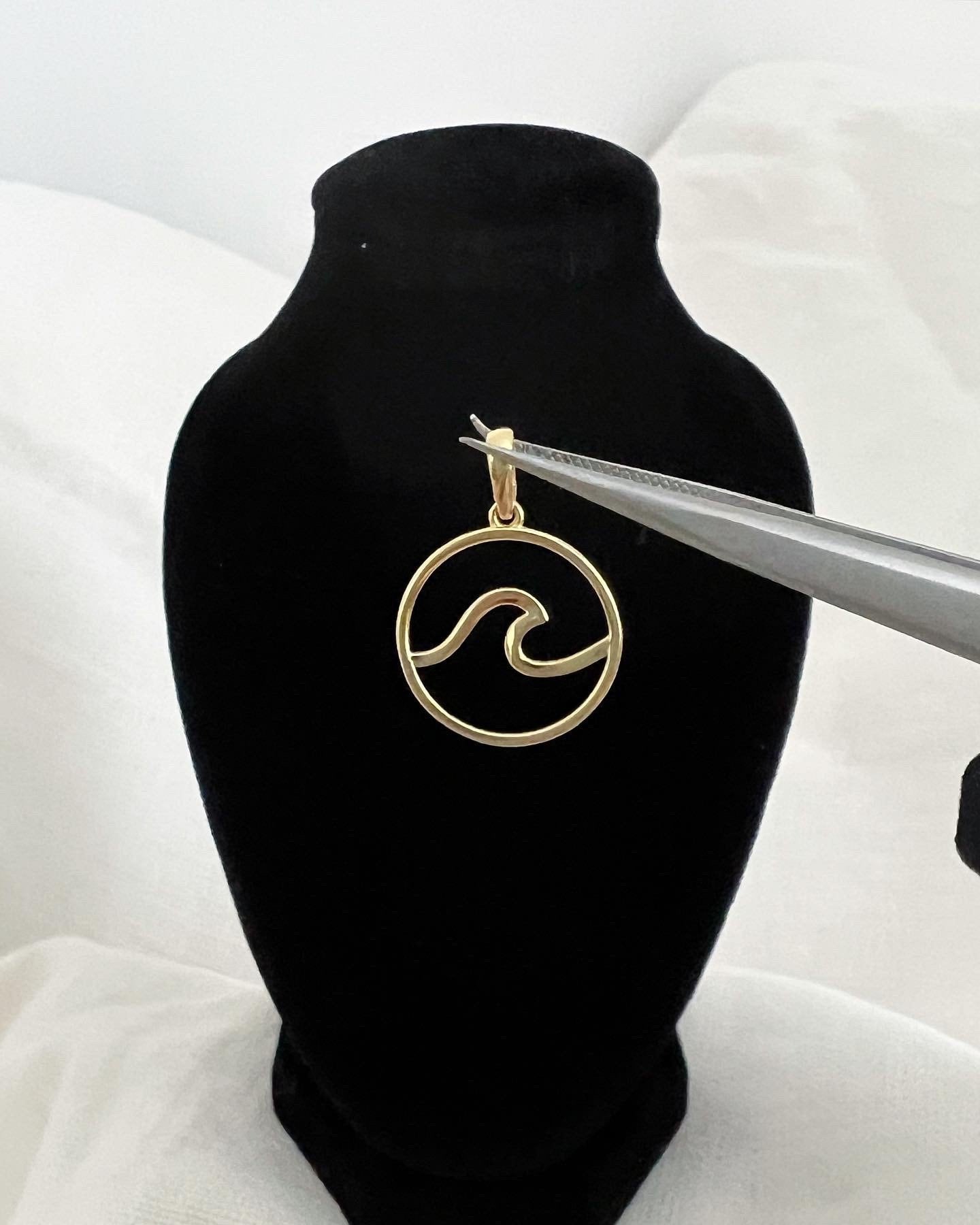 18K Solid Gold Wave Pendant Necklace, Minimalist Beach Jewelry, 15mm Dainty Charm