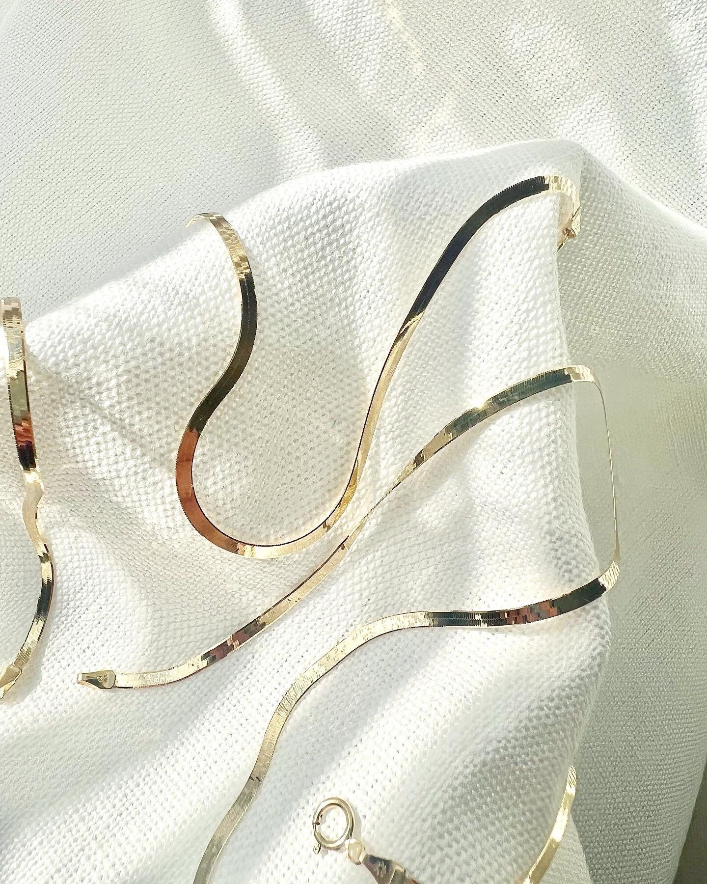18K Solid Gold Flat Herringbone Chain Bracelet Necklace, 2.5mm Dainty Minimalist Jewelry