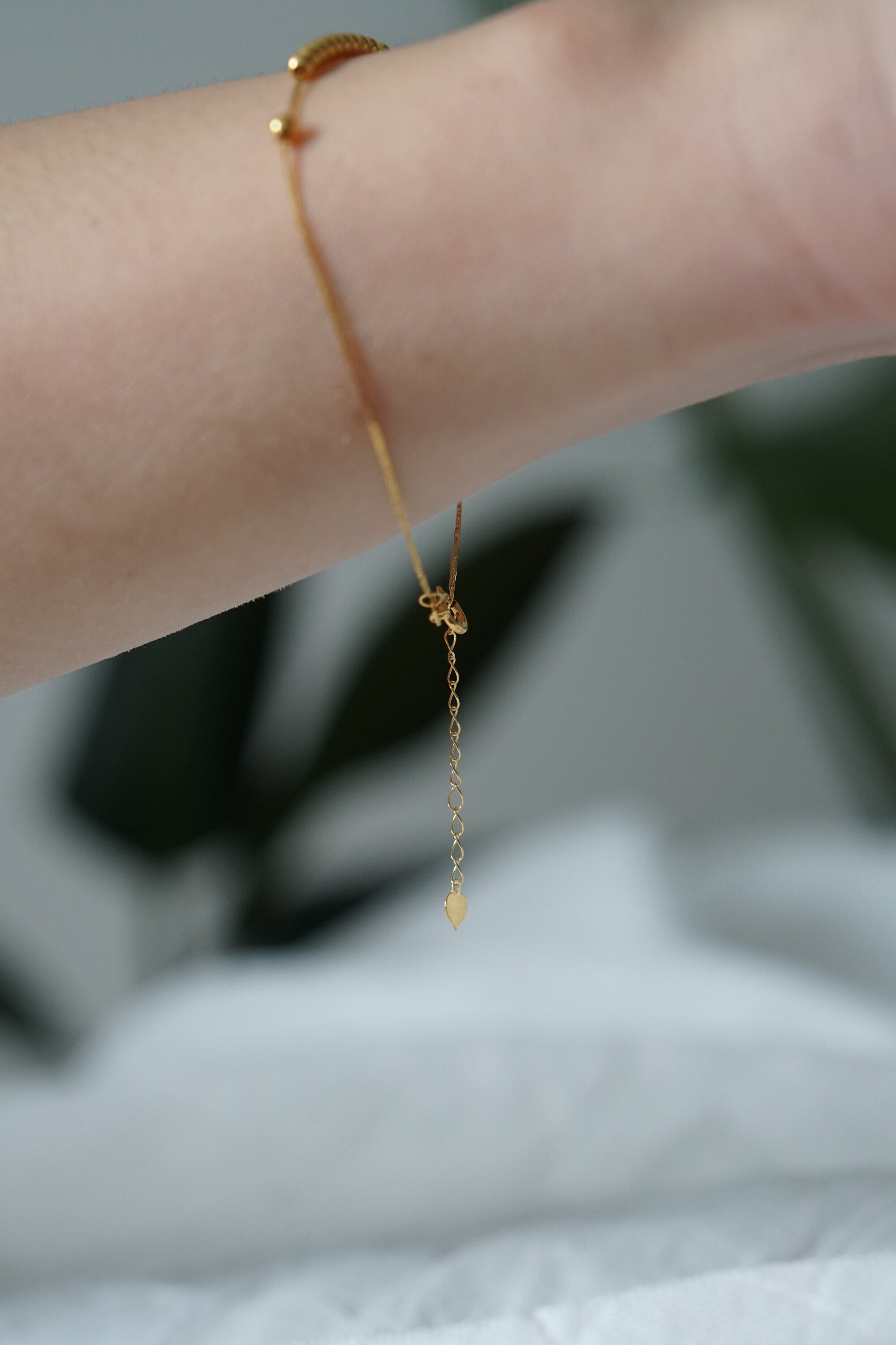 18K Solid Gold Running Beads Bracelet, Adjustable Gold Bracelet, Dainty Minimalist Jewelry, Gift for Her, Au750 Beaded Bracelet