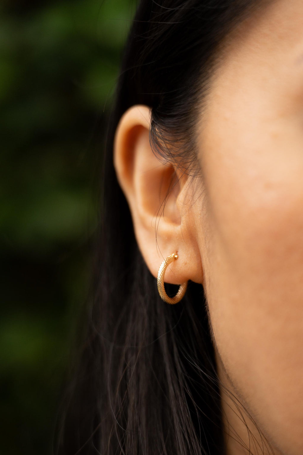 18K Solid Gold Textured Hoop Earrings, 14.5mm Dainty Gold Hoops, Minimalist Everyday Earrings, Gift for Her