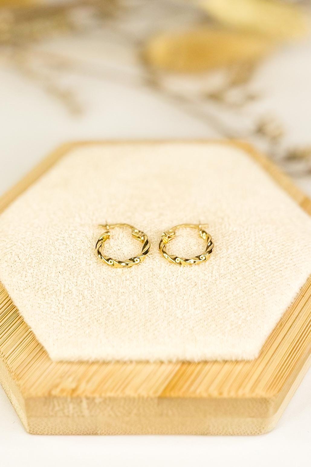 18K Solid Gold Twisted Hoop Earrings 16mm, Rope Twist Gold Hoops, Dainty Minimalist Earrings, Everyday Jewelry, Gift for Her
