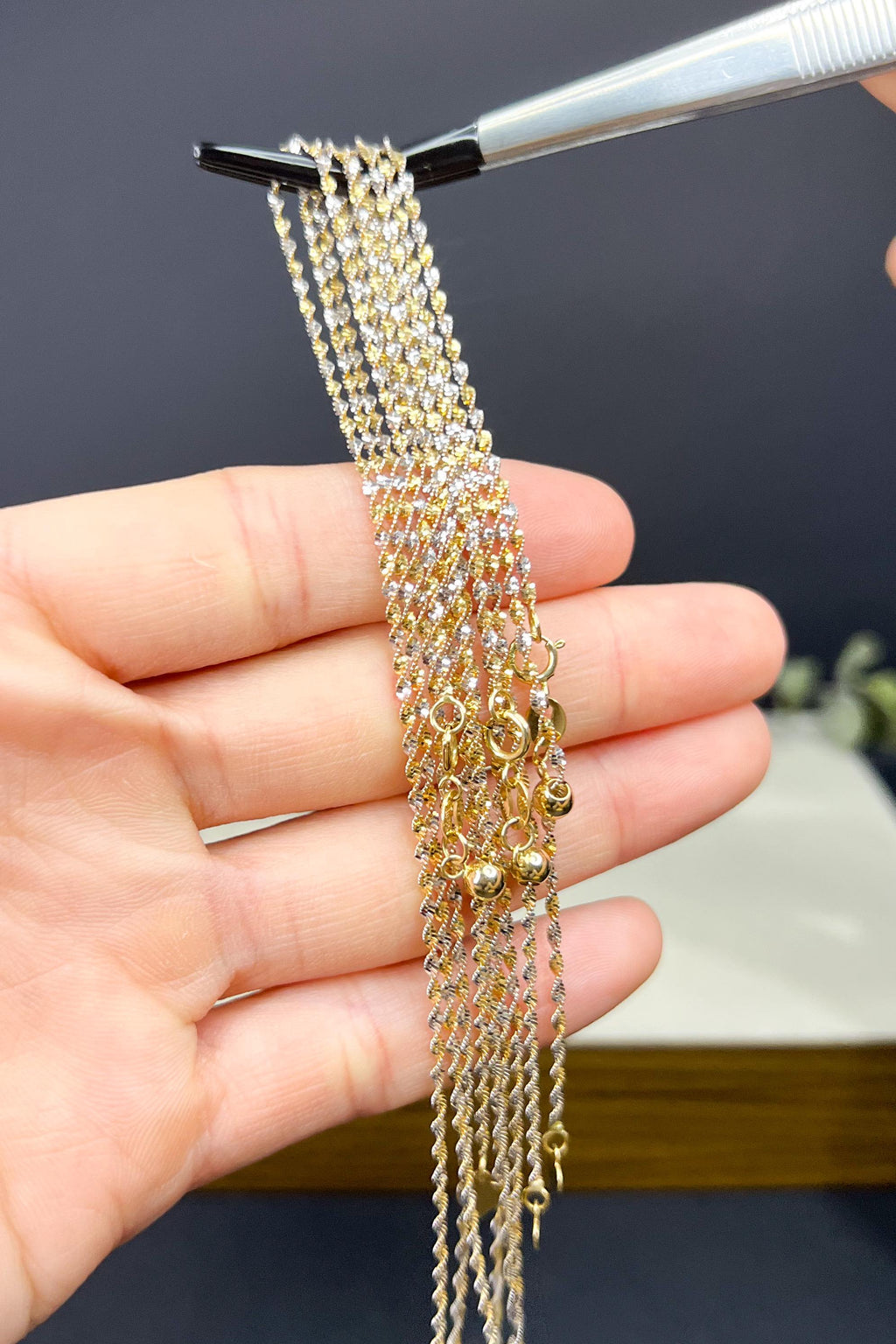18K Solid Gold Two Tone Twisted Chain Necklace, Sparkly Minimalist Necklace, Adjustable Gold Chain, Dainty Jewelry Gift for Her
